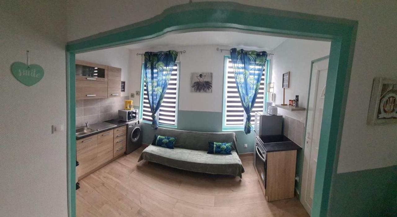 Cosy Place La Fere Екстериор снимка